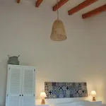 Πανσιόν Giallo Limone 3*
