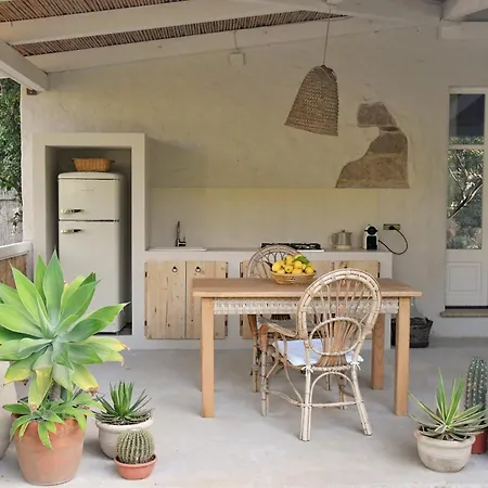 Guest house Giallo Limone Teulada